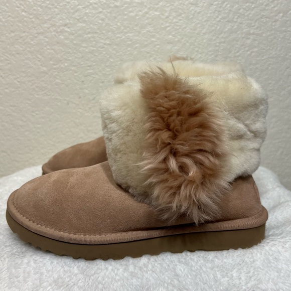 UGG Classic Mini Wisp Boot - Picture 5 of 15